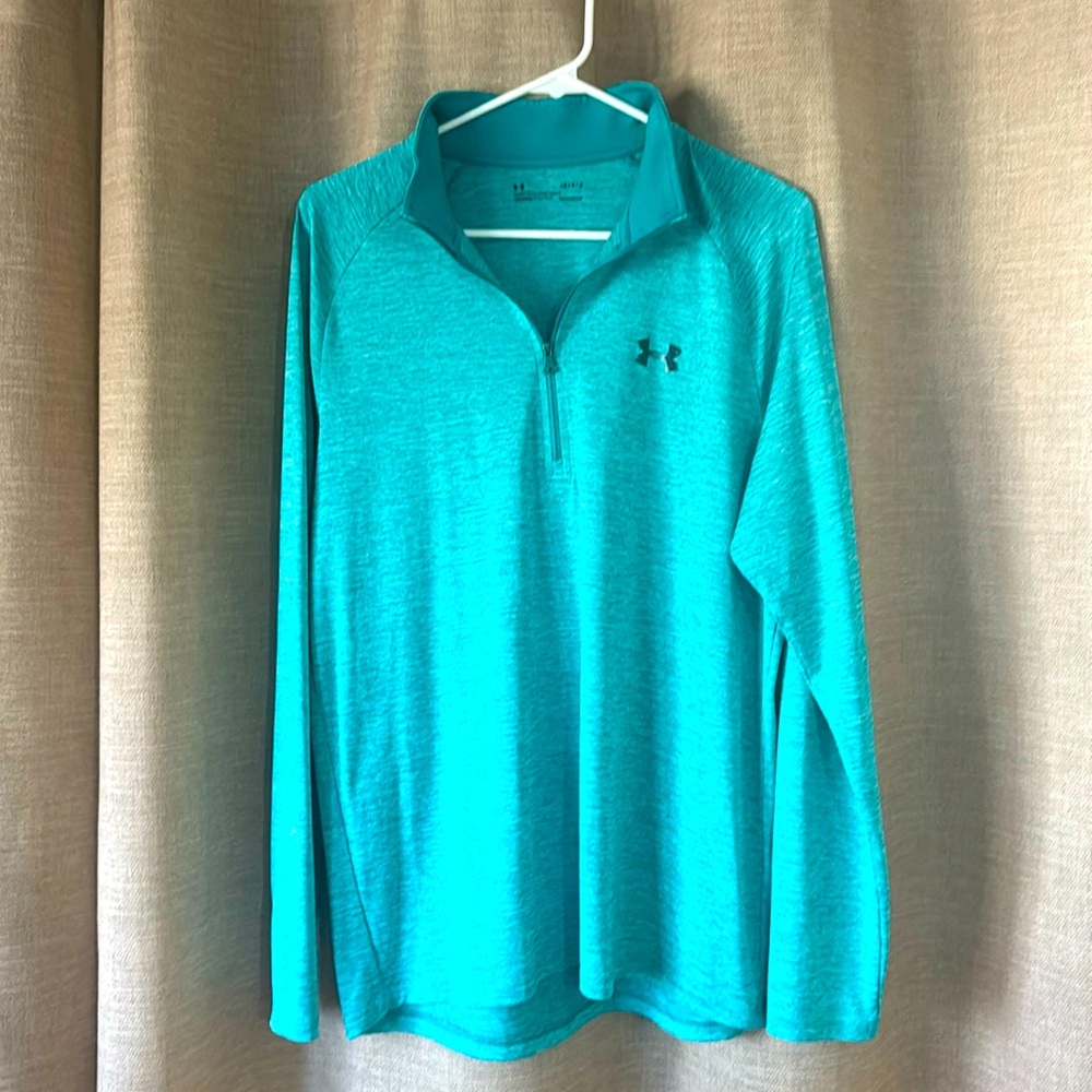 Men’s Under Armour Quarter Zip.